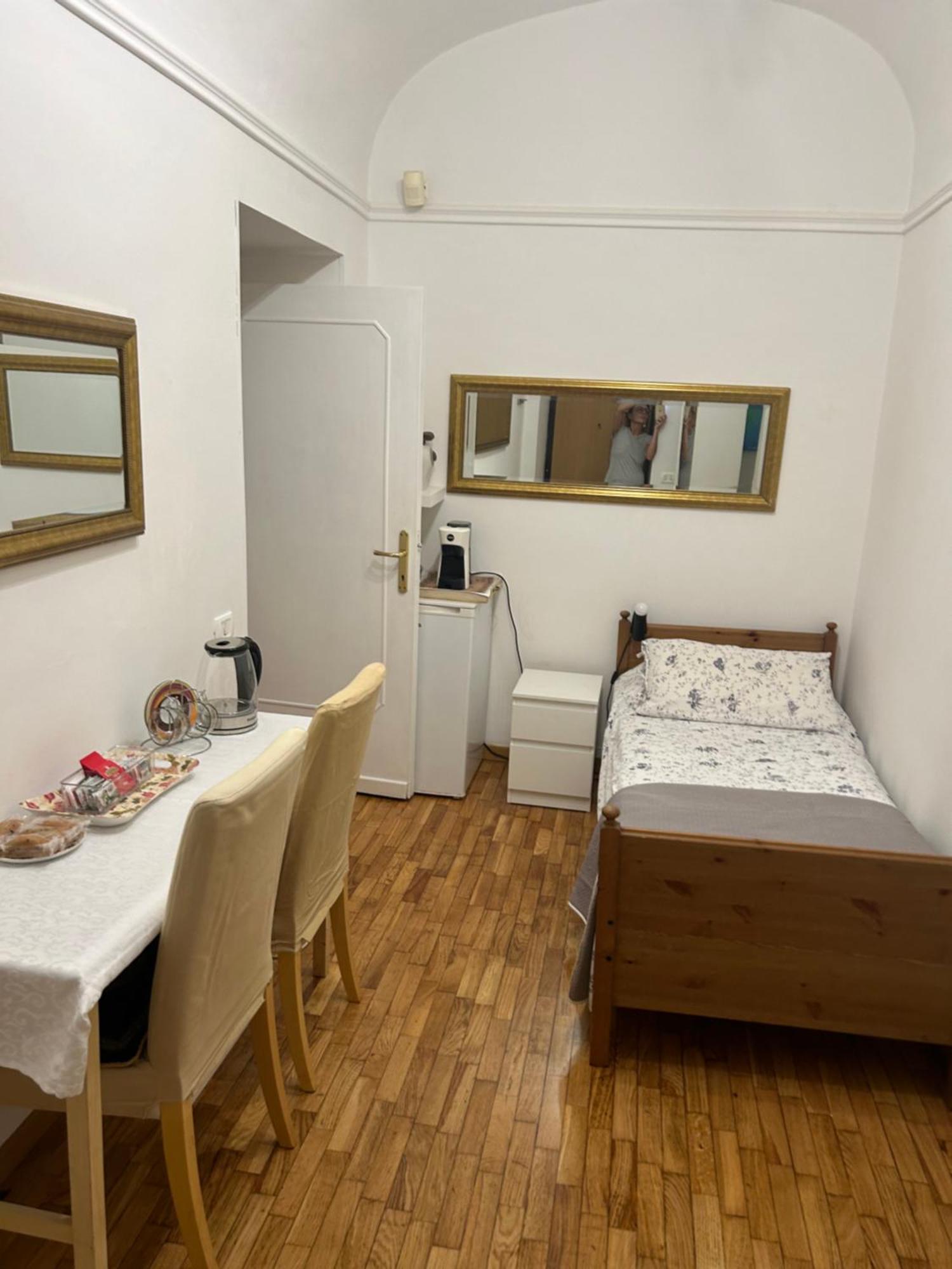 Aurora 31 - Suite & Breakfast Rome Exterior photo
